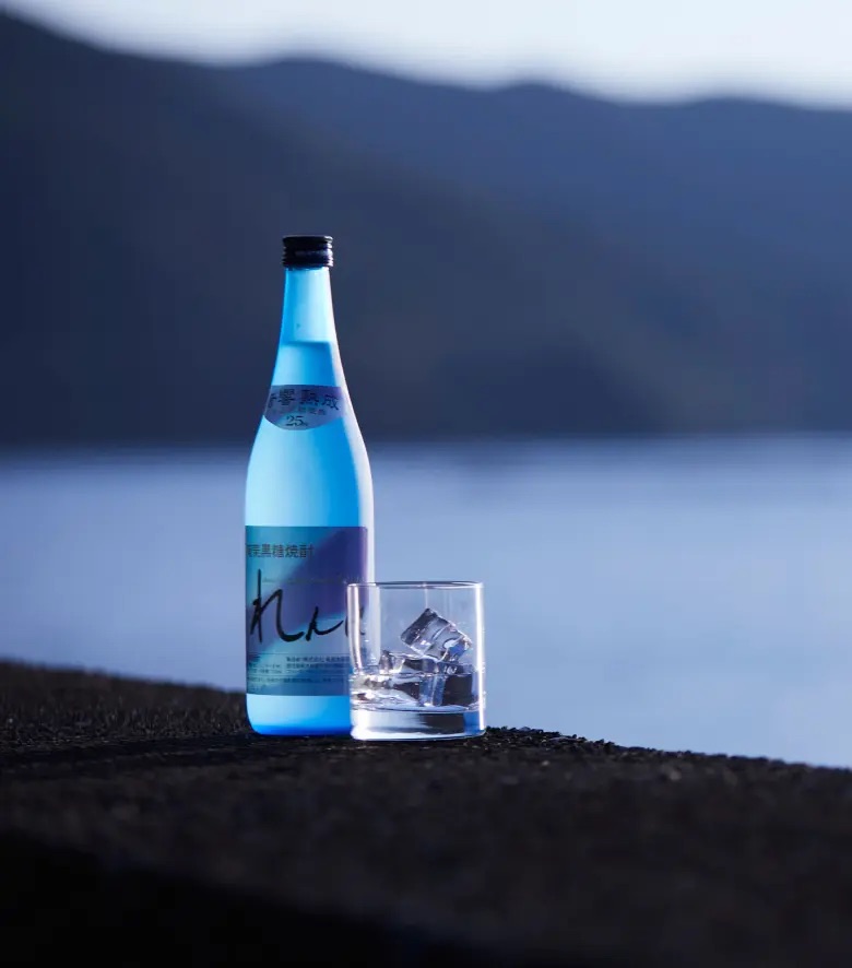 奄美大島開運酒造の黒糖焼酎 れんと