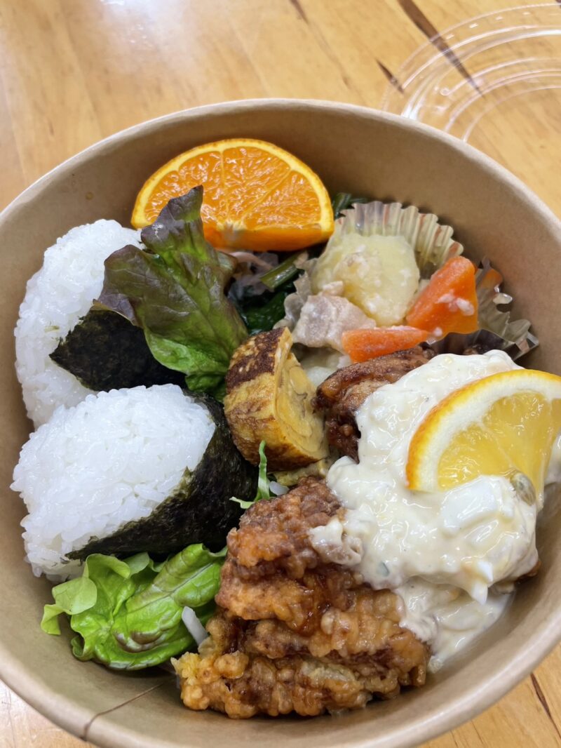 らしくラスの塩こうじおにぎり弁当